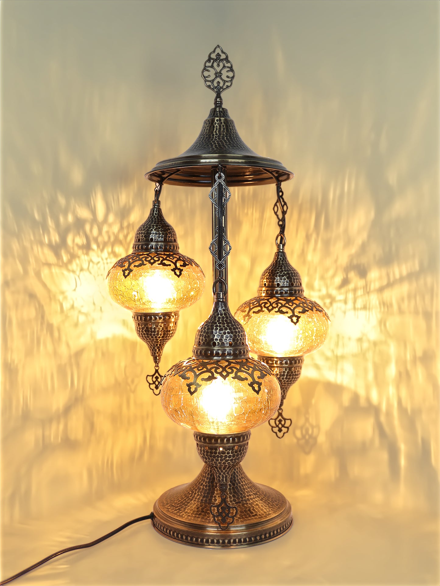 Turkish 3Globe Table Lamp With Cracked Pattern