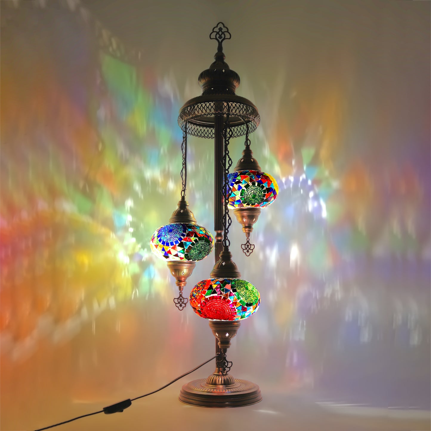 Mosaic Floor Lamp 3 Globe