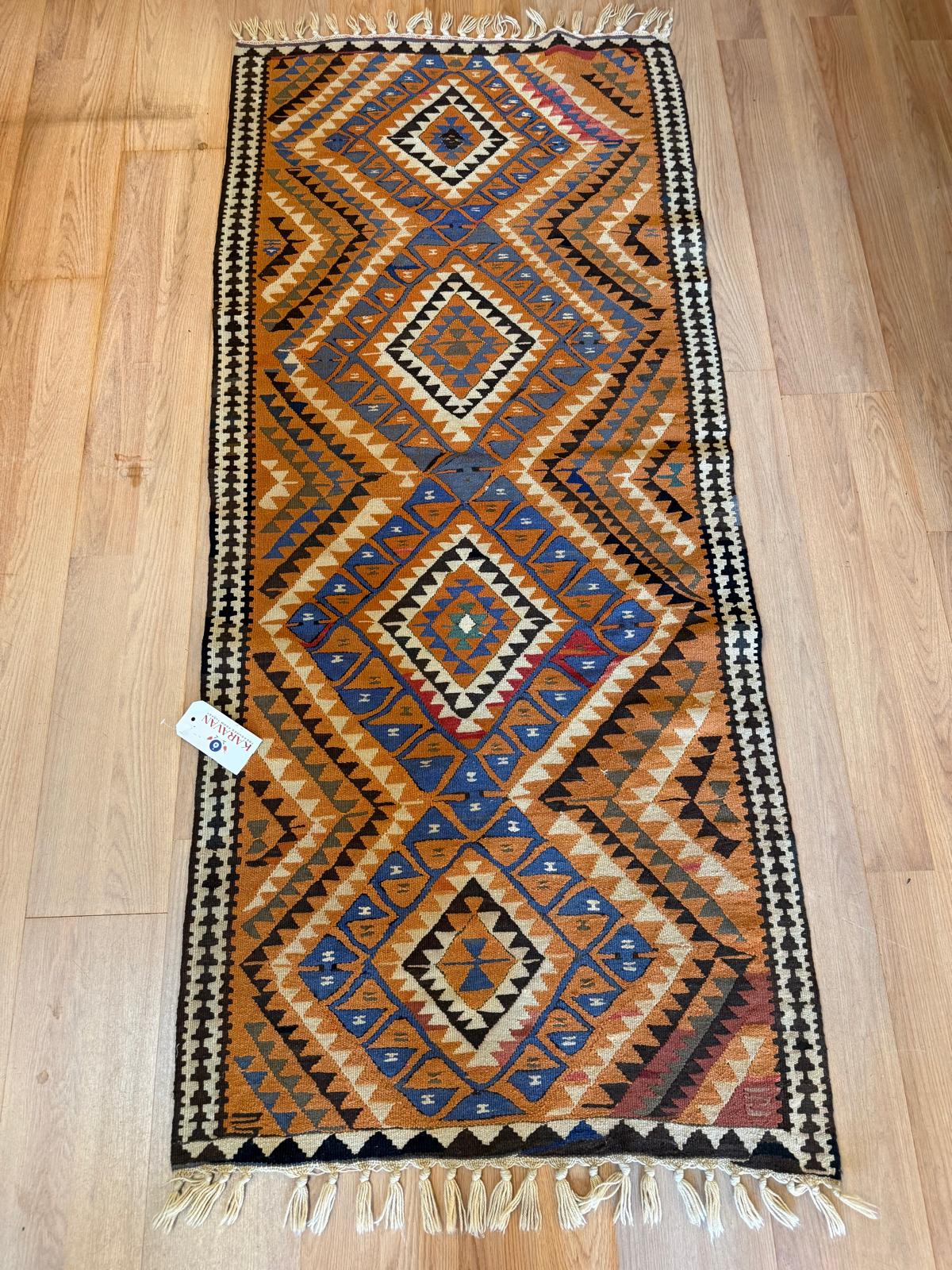 Vintage Turkish Kilim Runner – 2’10” x 6’7”