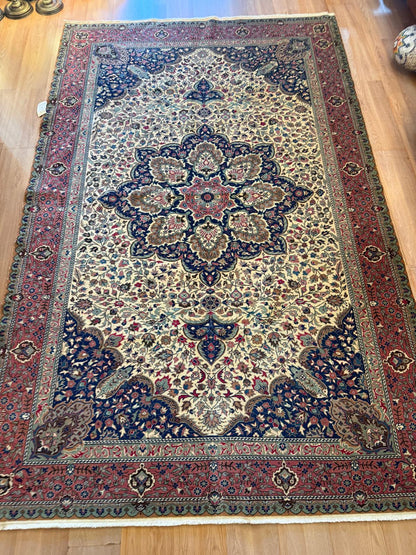 Vintage Turkish Rug  6'4" x 9'11"